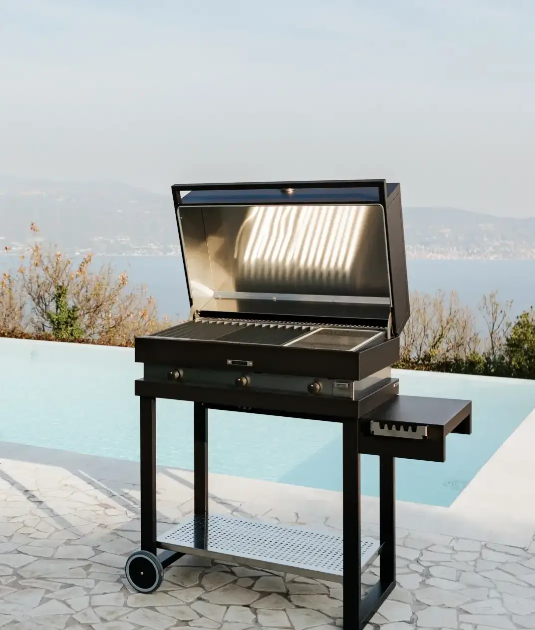 PIÙ DI UN SEMPLICE BARBECUE DA GIARDINO FÒGHER