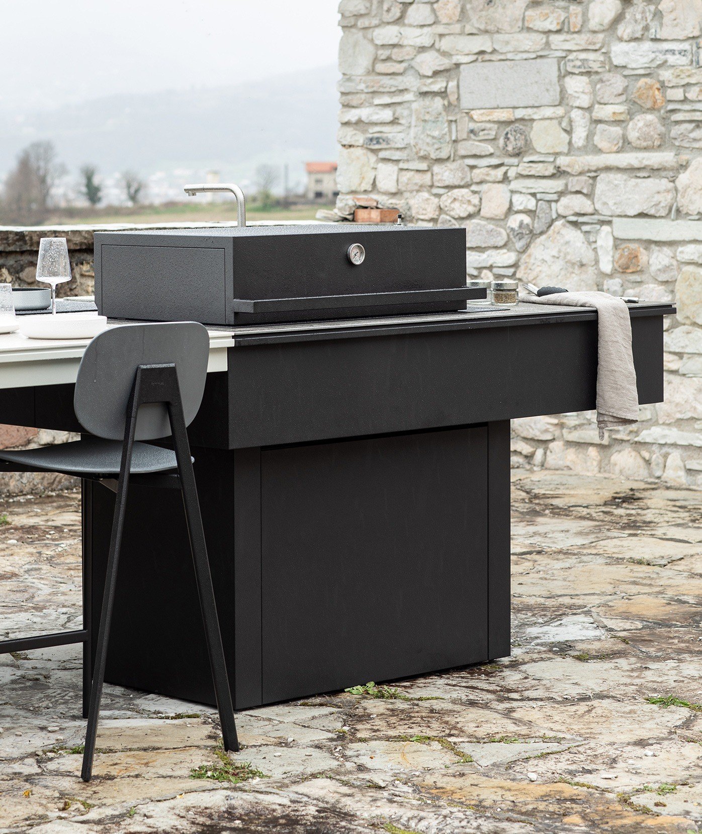 La casa in ordini | Cucine outdoor novità 2024